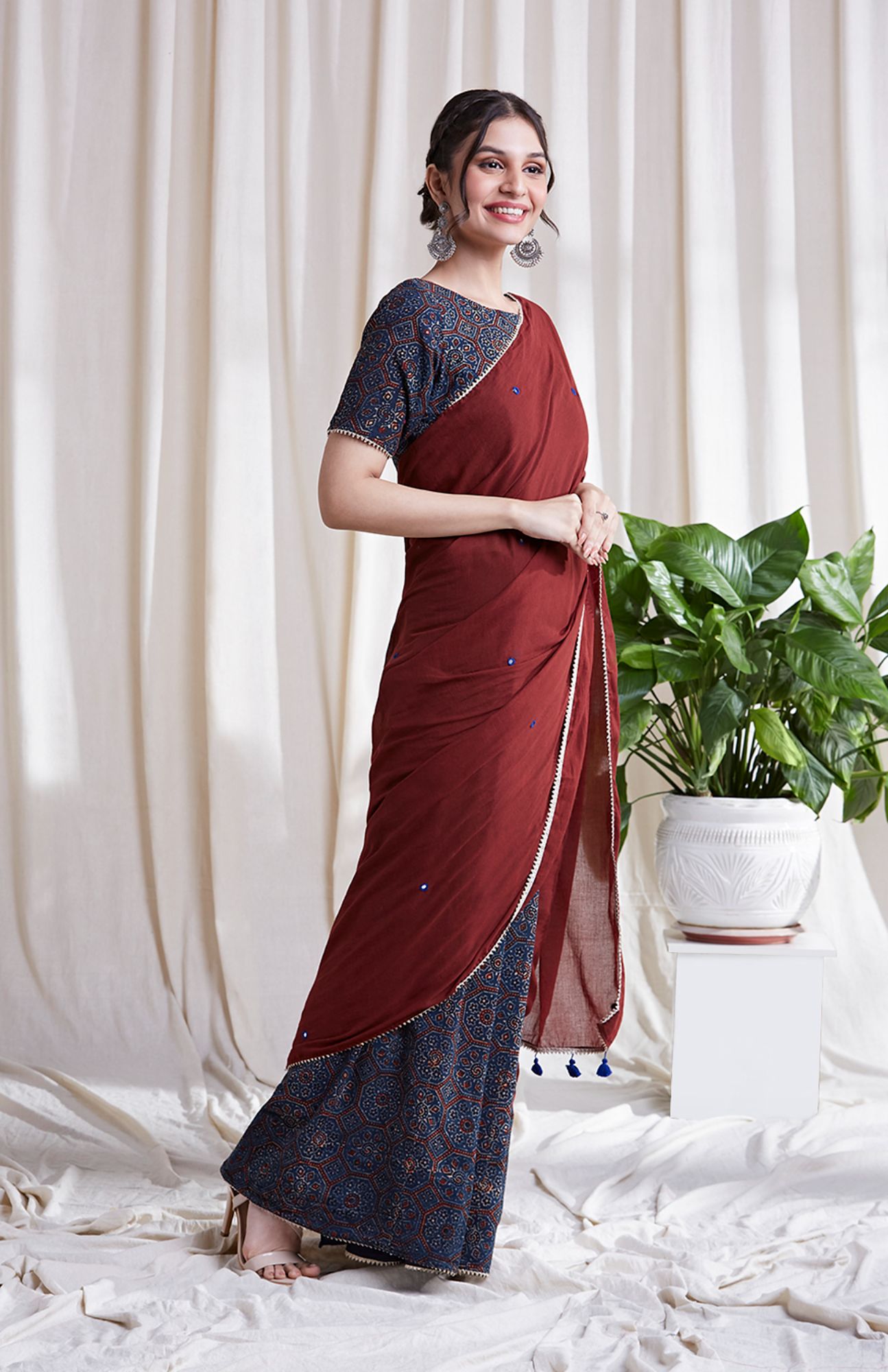 Hasttvam Sitara Kala Cotton Ajrakh Saree